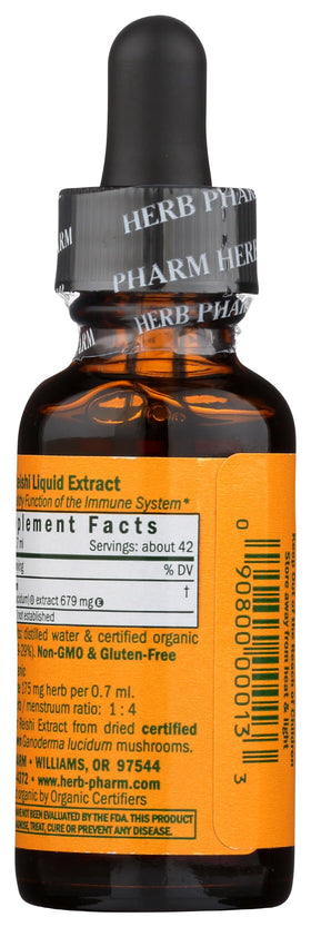Extrait liquide de champignon Reishi Herb Pharm dans un verre