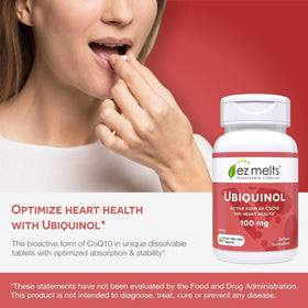 EZ Melts Ubiquinol dans une main, vue d'ensemble sur le produit