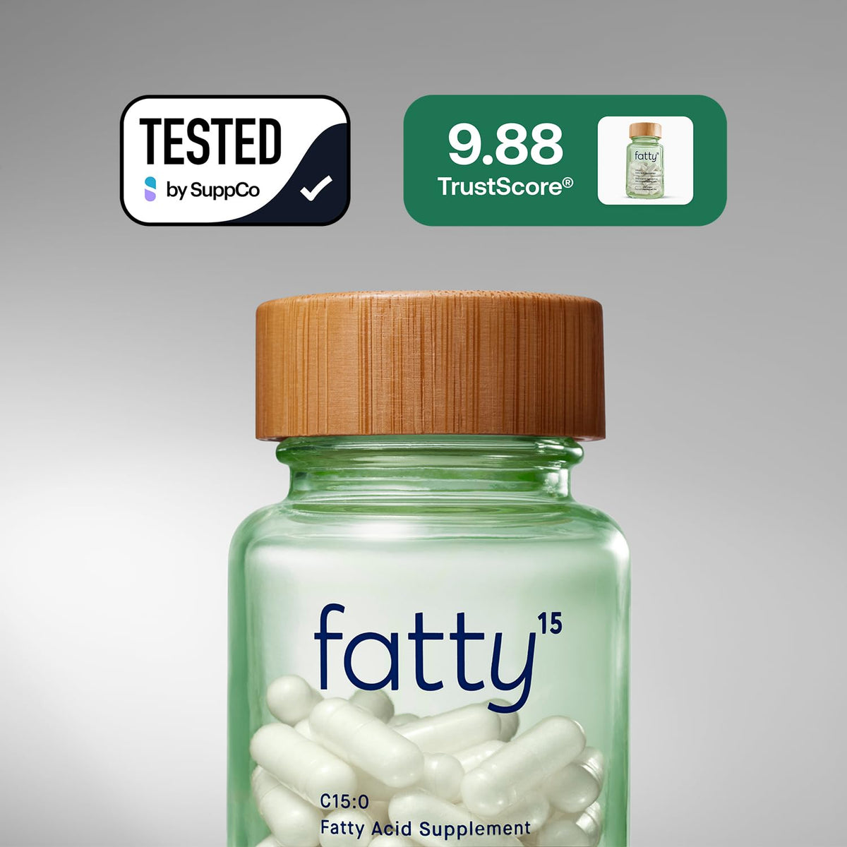 Fatty15 C15:0 sur une table avec des compléments alimentaires