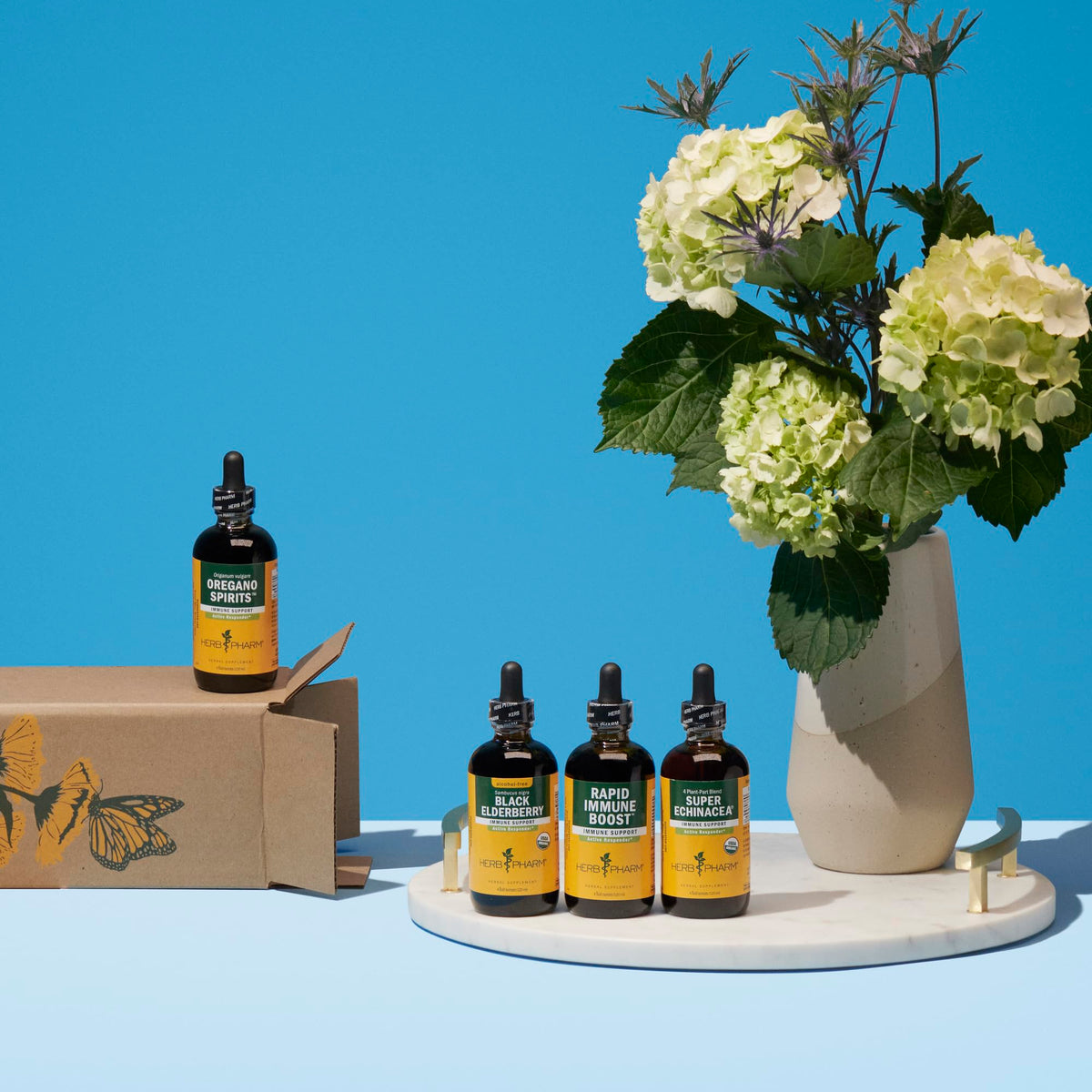 Flacon d'extrait de spirites d'origan Herb Pharm avec compte-gouttes ouvert