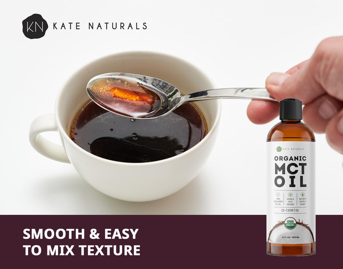 Flacon d'huile MCT Kate Naturals sur une table en bois