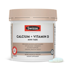 Flacon de comprimés de Swisse Calcium 830mg avec Vitamine D3, vue de face