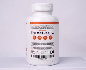 Flacon de Curcuma Curcumin 1400mg de Divinity Nutra avec des herbes