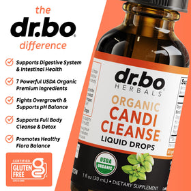 Flacon de DR. BO Candi Cleanse sur un fond naturel