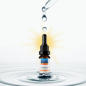Flacon de Equilife Vitamine D3 sur une table en bois