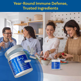 Flacon de lactoferrine MyImmunity ouvert avec capsules