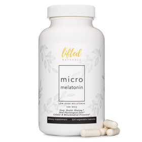 Flacon de Lifted Naturals Micro Melatonin 220 capsules de 100 mcg