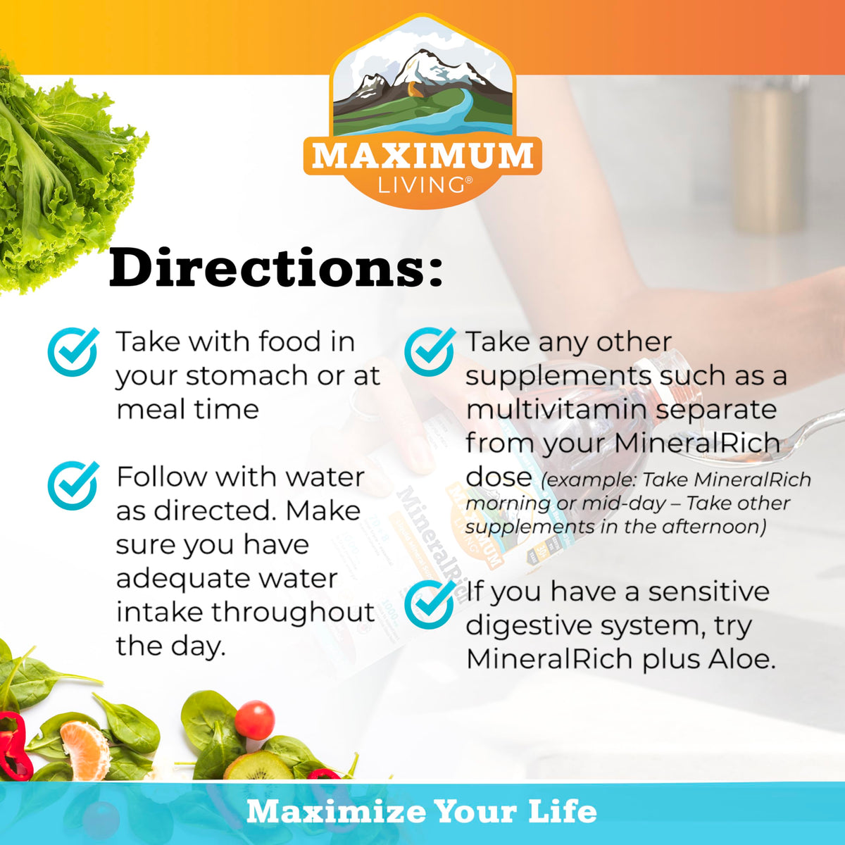 Flacon de Maximum Living sur une table en bois, entouré de fruits frais