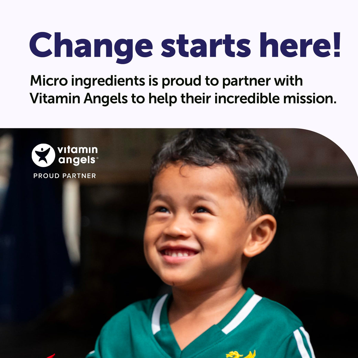 Flacon de Micro Ingredients P5P B6 avec gélules à l'intérieur