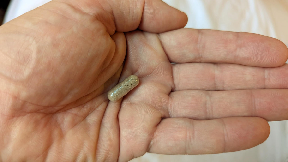 Flacon de Mullein Vitalité Now! sur fond blanc