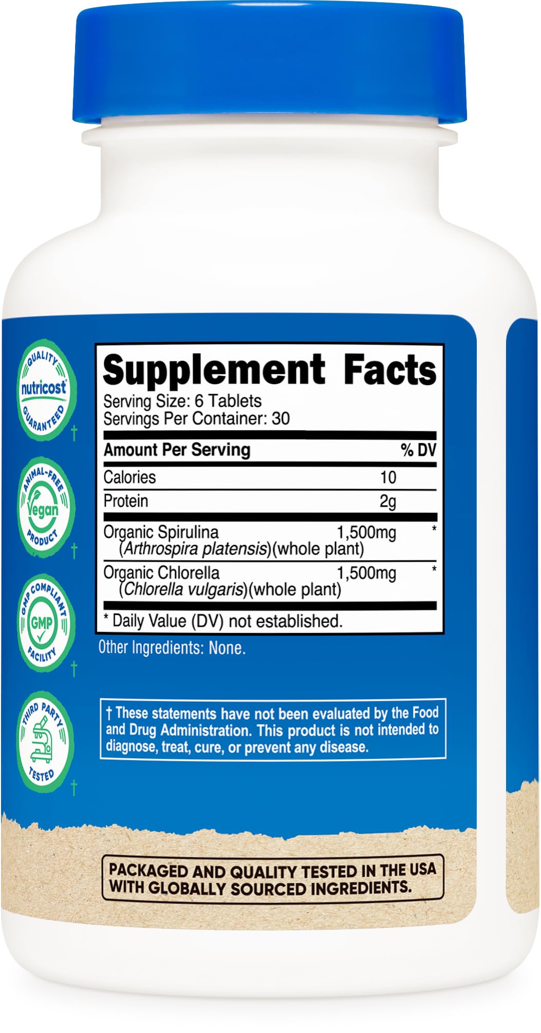 Flacon de Nutricost Spiruline et Chlorelle ouvert avec des comprimés