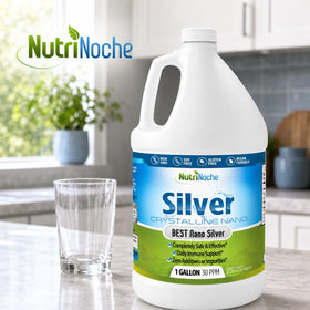 Flacon de NutriNoche dans un environnement naturel
