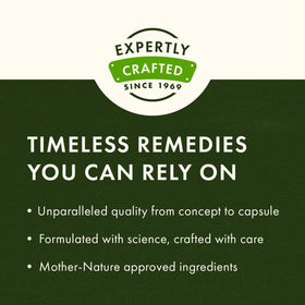Flacon de Swanson extrait de thé vert sur fond blanc