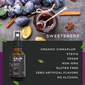 Flacon de vitamine B12 liquide sur un fond naturel