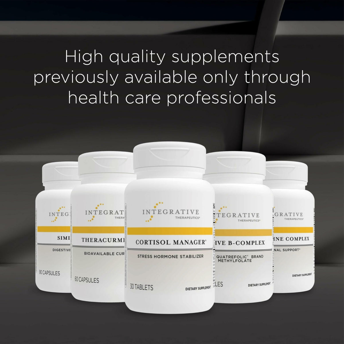 Flacon de Vitamine C avec Quercétine d'Integrative Therapeutics sur une table