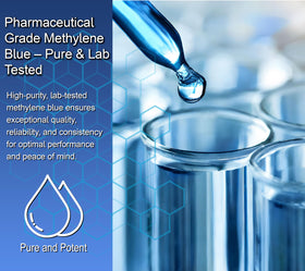 Flacon Methylene Blue 1% sur fond naturel avec des plantes