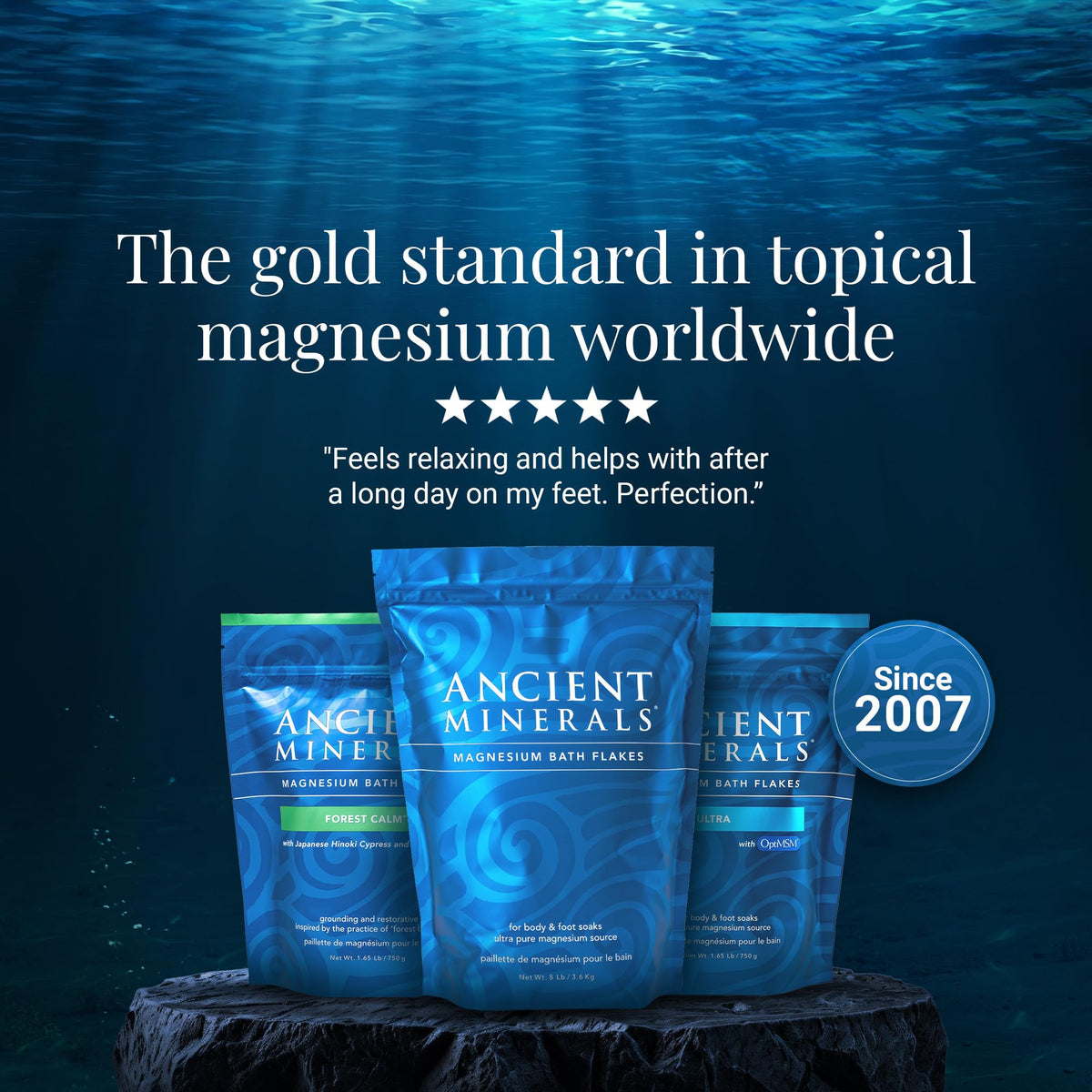 Flocons de magnésium Ultra Ancient Minerals avec une cuillère