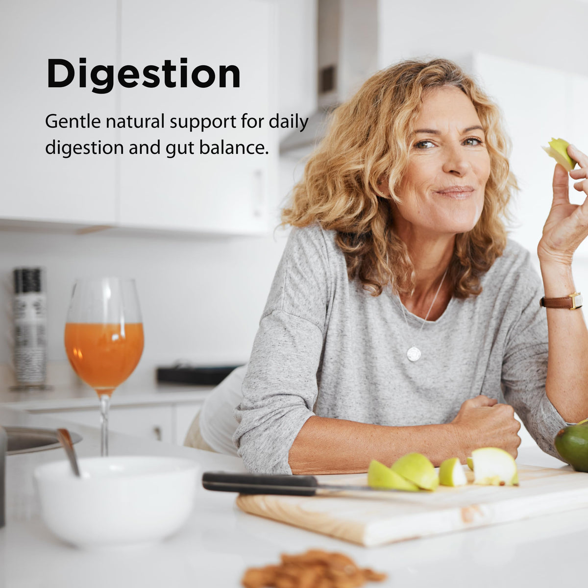Flora Enzymes daily - capsules avec un verre d'eau