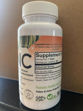FORTE NATURALS Zinc 50mg comprimés sur une table en bois