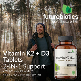 Futurebiotics Vitamine K2 MK-7 et D3 5000 UI, comprimés dans un verre d'eau