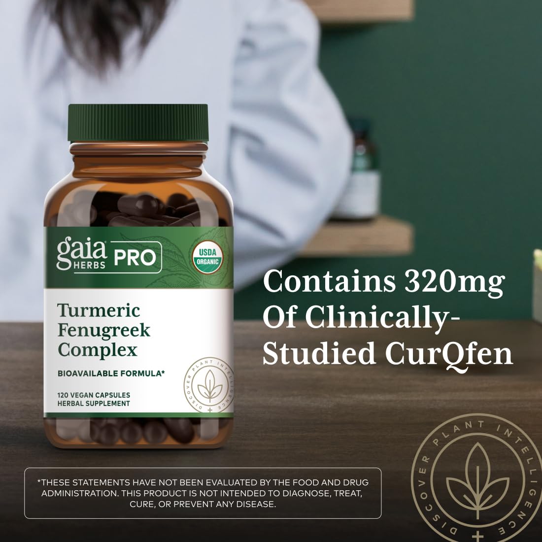 Gaia Herbs PRO Complexe Curcuma Fenugrec 120 capsules avec des ingrédients en arrière-plan