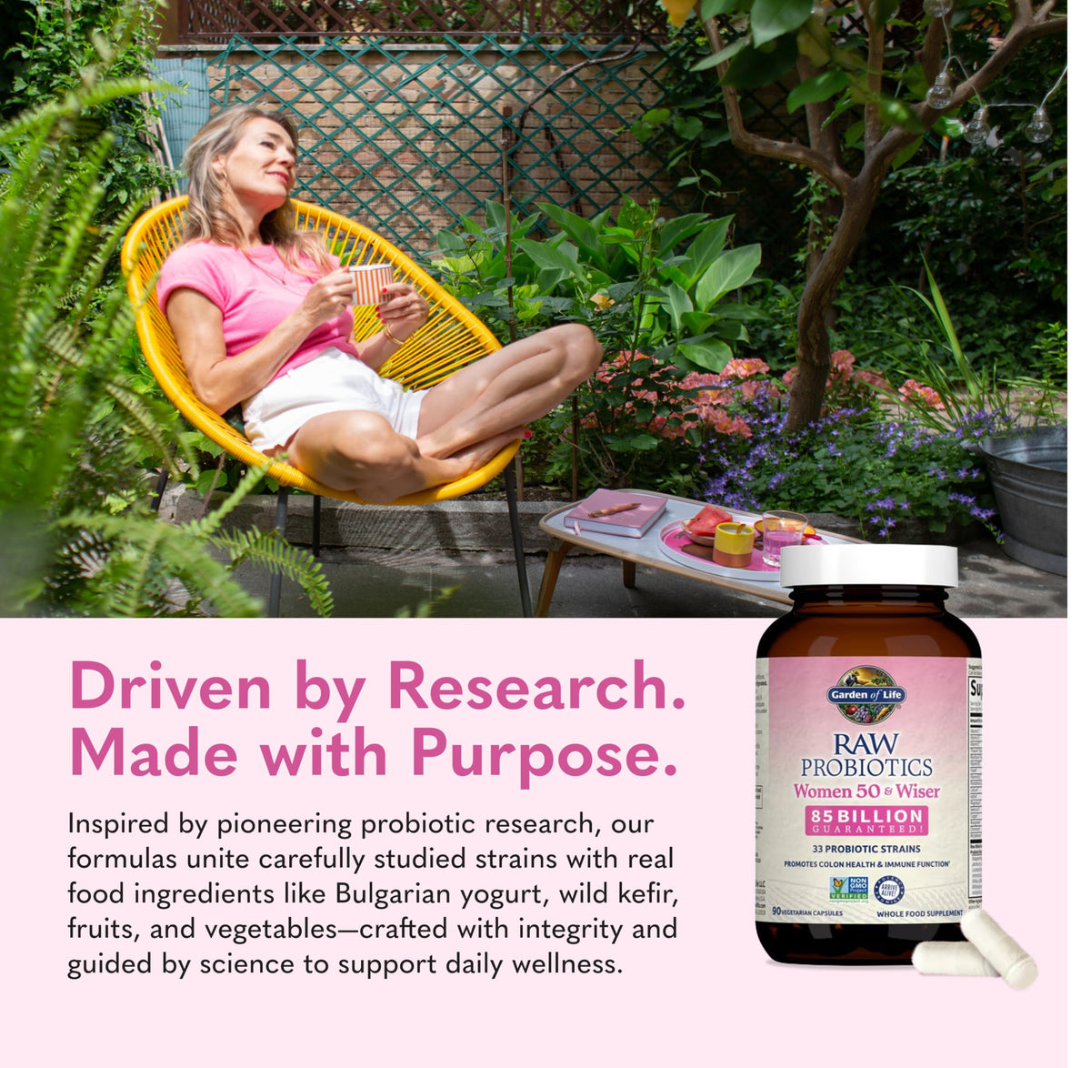 Garden of Life Probiotiques Bruts Femmes 50+ bouteille ouverte avec capsules