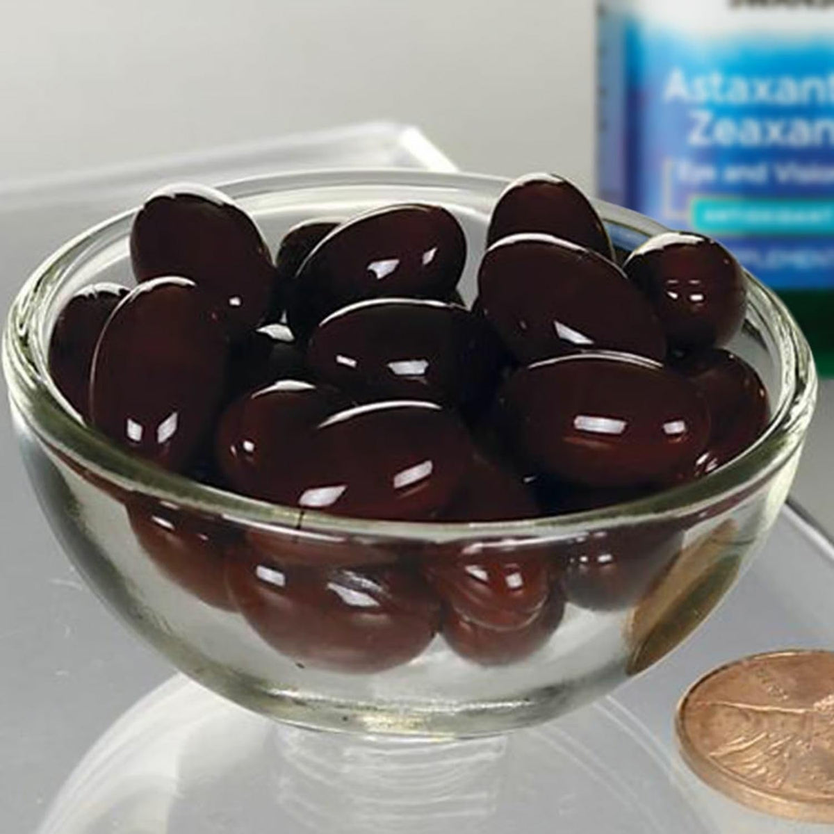 Gélule de Swanson Astaxanthin & Zeaxanthin sur une table