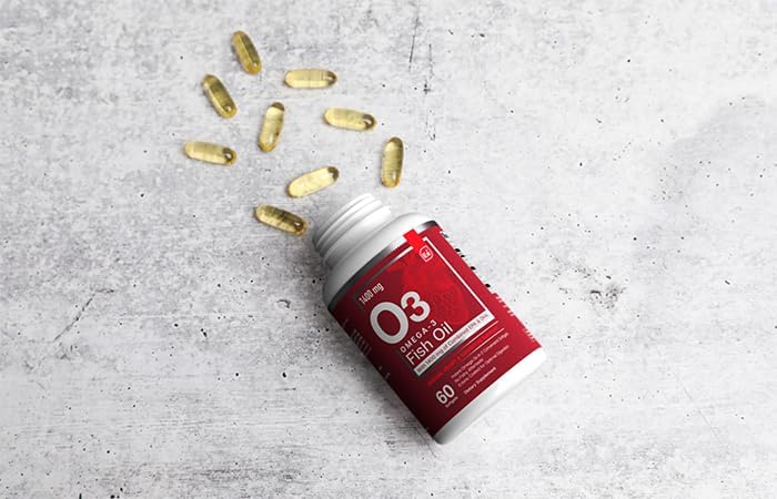 Gélules d'huile de poisson Omega-3 Essential Elements dans leur emballage