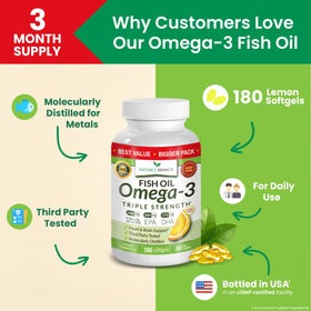 Gélules d'huile de poisson Omega 3 sur une surface blanche