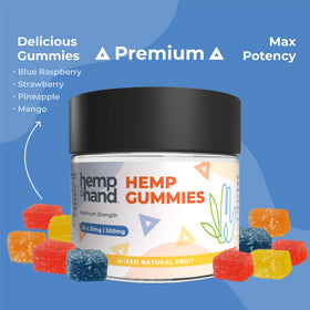 Gélules de chanvre 500mg Hemp & Hand sur une surface en bois