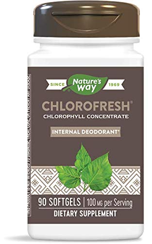Gélules de Chlorofresh Nature's Way sur une surface blanche