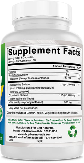 Gélules de Glucosamine Chondroïtine MSM dans une main