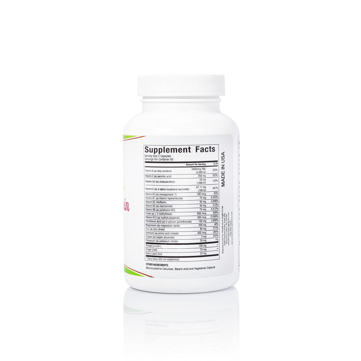 Gélules de multivitamines quotidiennes avec ingrédients visibles