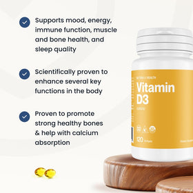 Gélules de vitamine D3 5000 IU de Better Way Health sur une surface blanche