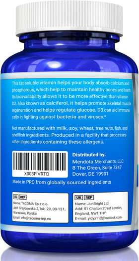 Gélules de vitamine D3 dans la main