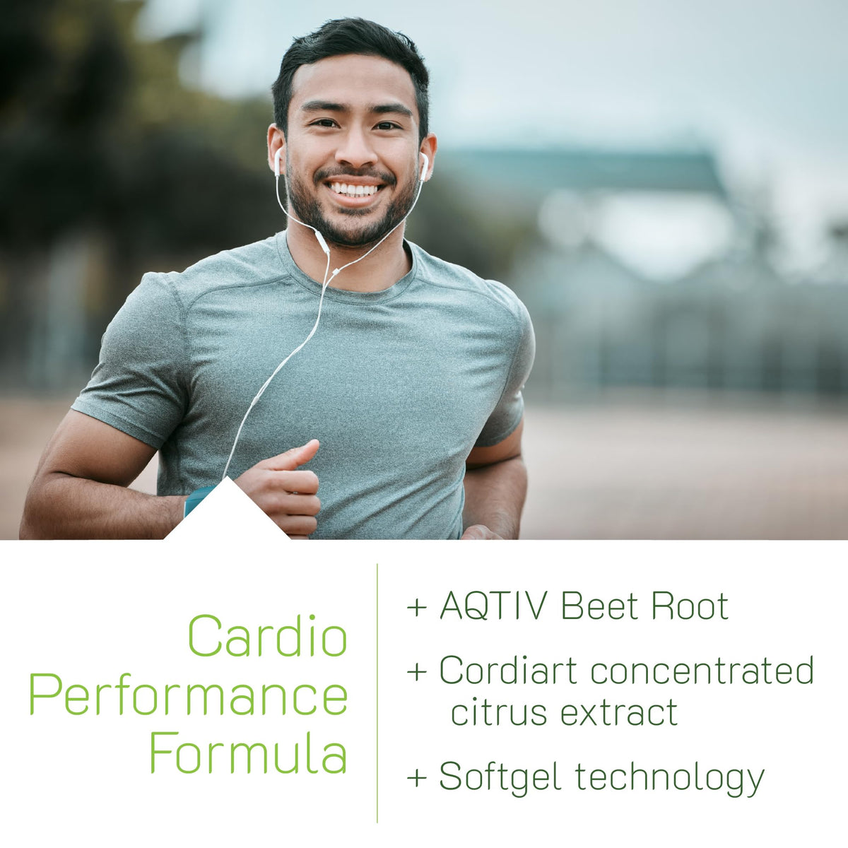 Gélules liquides d'Irwin Naturals Beets-4-Cardio™ dans une cuillère