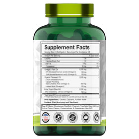 Gélules tnvitamins Triple Omega 3-6-9 à côté de la bouteille