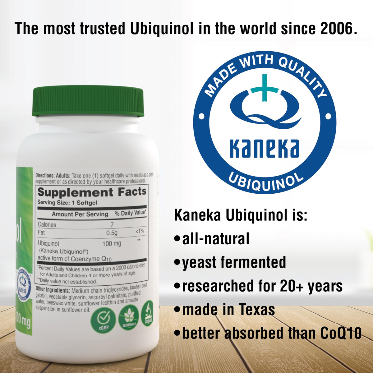 Gélules Ubiquinol 100mg à côté d'un verre d'eau