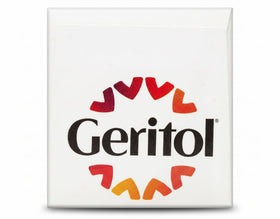 Geritol Compléments Alimentaires Multivitamines avec un verre d'eau