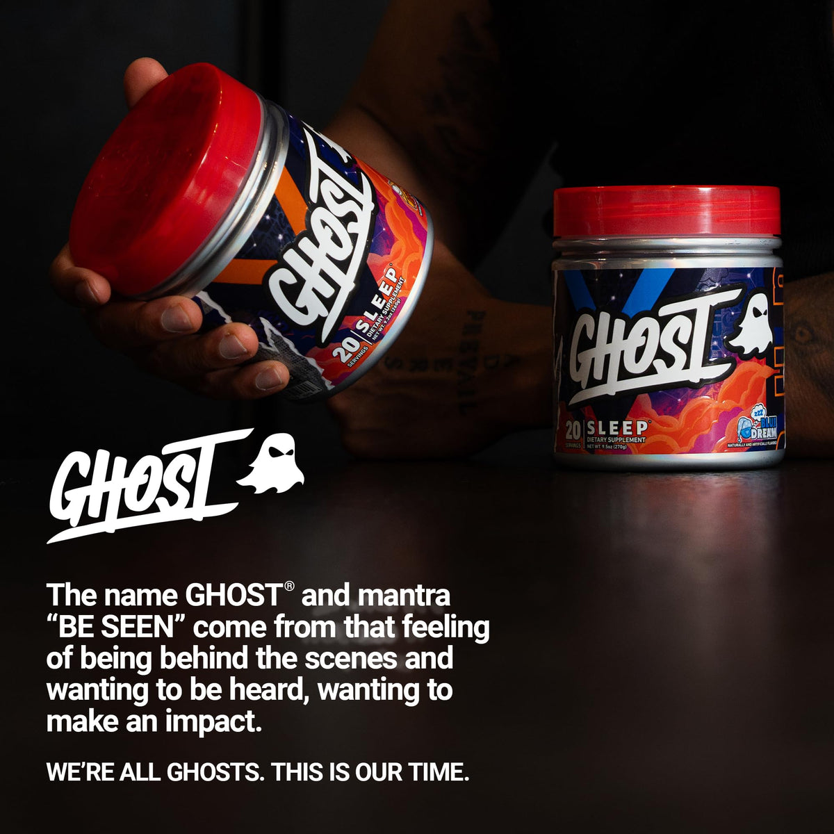 GHOST Sleep Powder Blue Dream 372g avec un verre d'eau