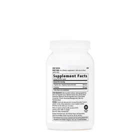 GNC L-Arginine + L-Citrulline 500mg comprimés sur fond blanc