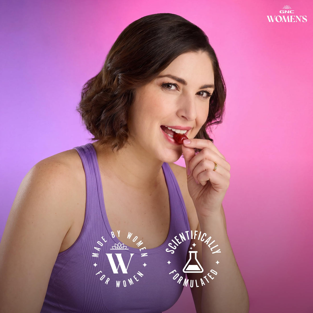 GNC Multivitamines Femmes Chewy Fruits Mélangés boîte ouverte