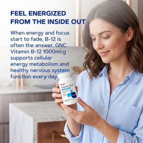 GNC Vitamine B-12 1000mcg comprimés sur un fond blanc