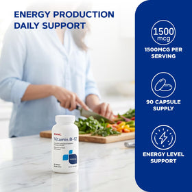 GNC Vitamine B-12 1500mcg, capsules sur fond blanc