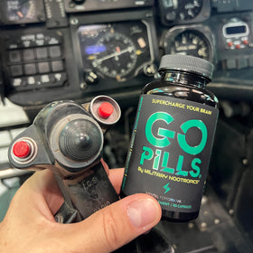 GO PILLS Complément Alimentaire Performance Mentale 1425mg, présentation sur une table
