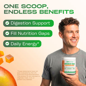 GOBIOTIX Poudre Super Greens 3-Pack Mangue en préparation d'un smoothie