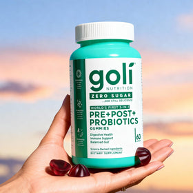 Goli gummies pré pro postbiotiques, gummies individuels sur fond blanc