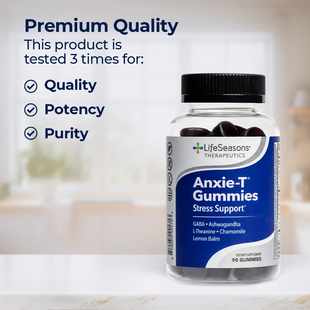 Gommes Anxie-T de LifeSeasons, prise de gummies avec un verre d'eau