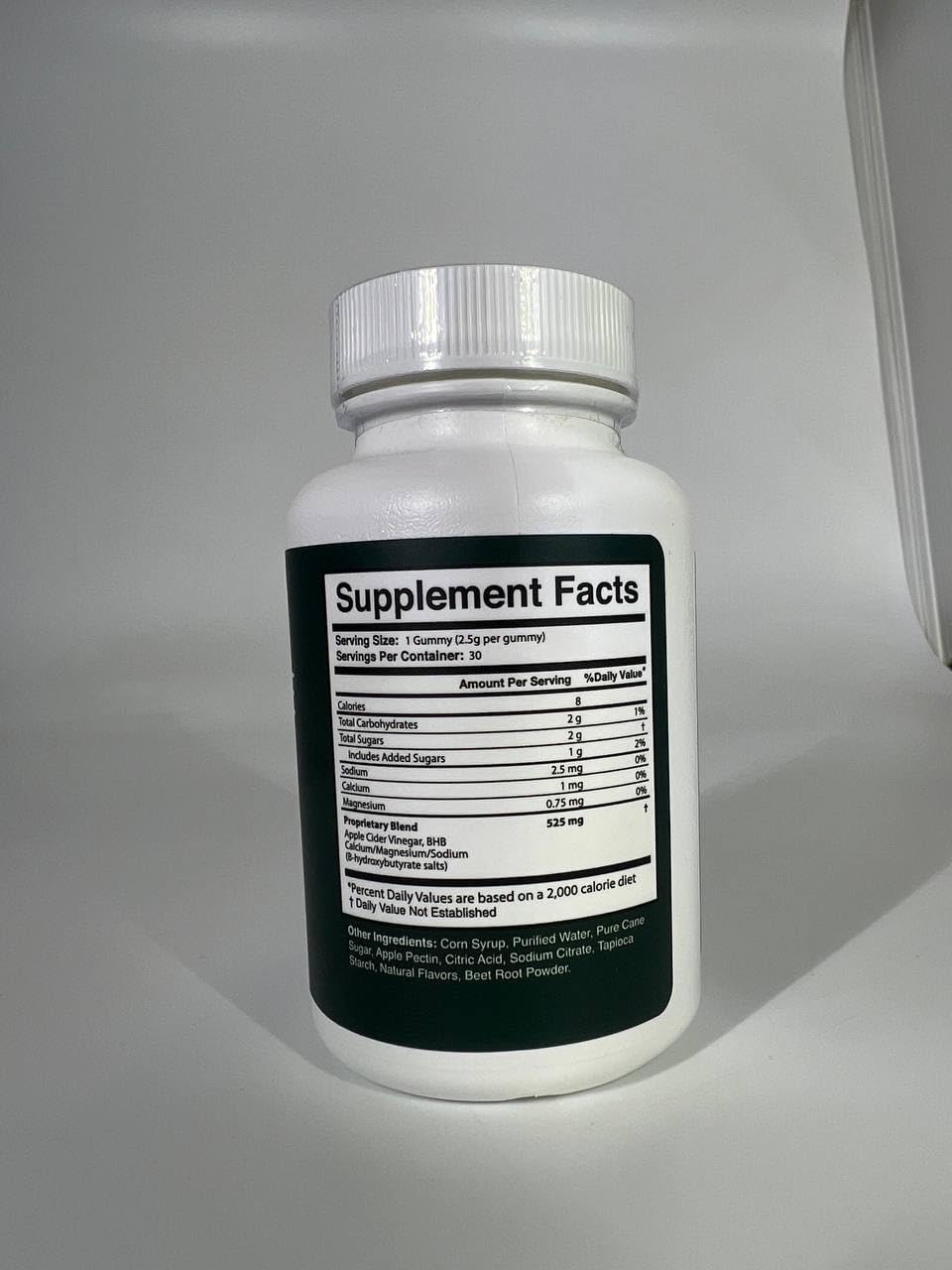 Gommes Leanzene ACV BHB dans une main