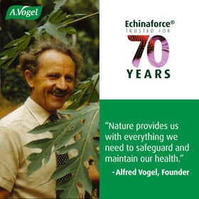 Gouttes bio d'Echinacée A.Vogel sur un fond naturel